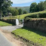 Rose Cottage, Village Nr Thirsk North Yorkshire Hot Tub - Rural Location Feriehus