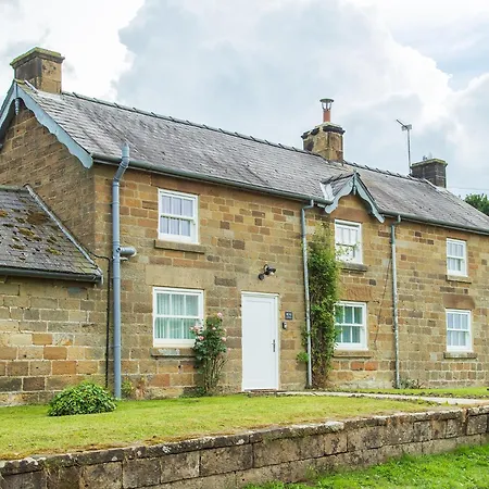 Feriehus Rose Cottage, Village Nr Thirsk North Yorkshire Hot Tub - Rural Location