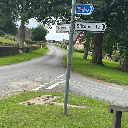 Rose Cottage, Village With Hot Tub - Rural Location Casa vacanze