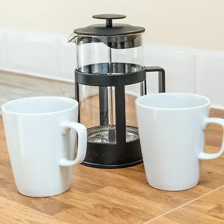 Rose Cottage, Village With Hot Tub - Rural Location 펜션 *