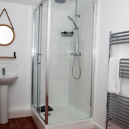 Rose Cottage, Village With Hot Tub - Rural Location * Kepwick